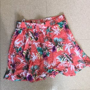 Hawaiin mini skirt.